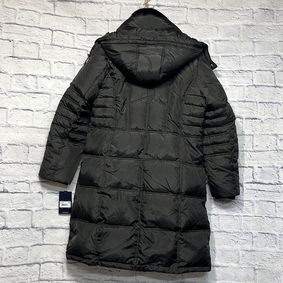 NWT-LONDON FOG Women's Chevron Coat with Faux Fur Trimmed Hood - Picture 8 of 8